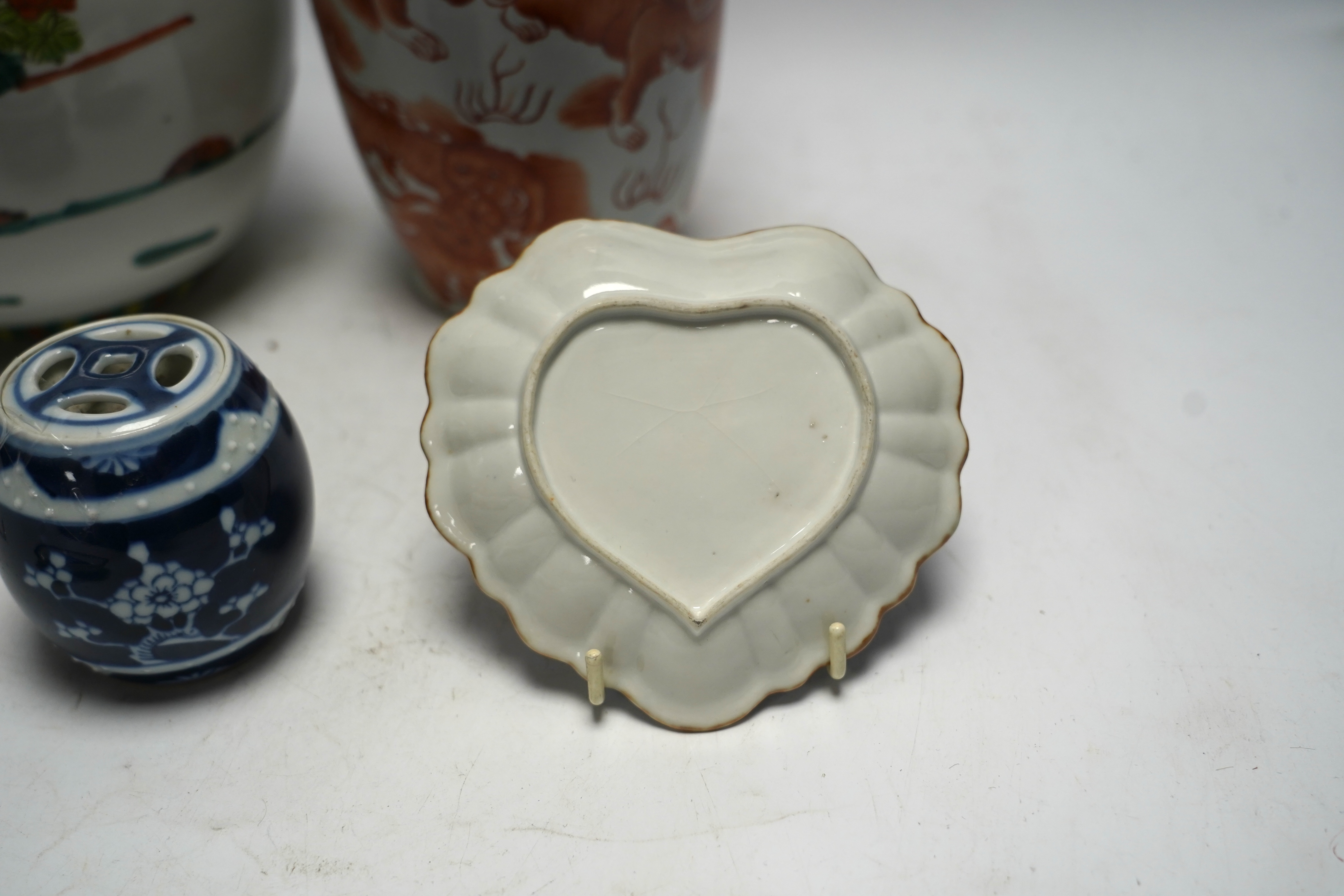 A group of Chinese porcelain including a pair of 18th century blue and white leaf shaped dishes, tallest 25.5cm